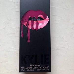 Kylie Jenner Lip Kit (Spice)